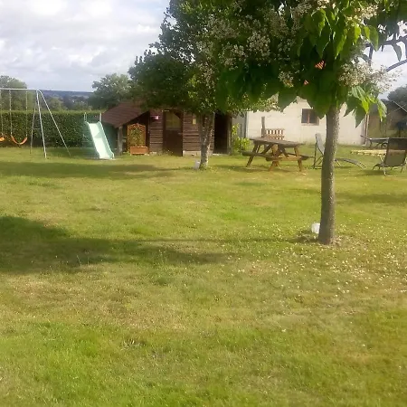 Les Vignes D'ygrande Homestay Ygrande