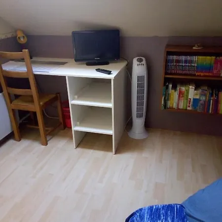 Homestay Les Vignes D'ygrande *