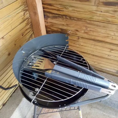 Homestay Les Vignes D'ygrande *